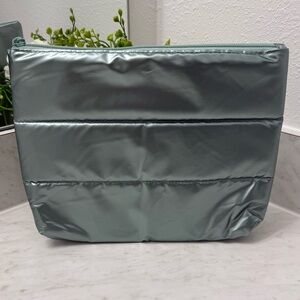NWOT Mint Green Ulta Beauty Cosmetic Bag